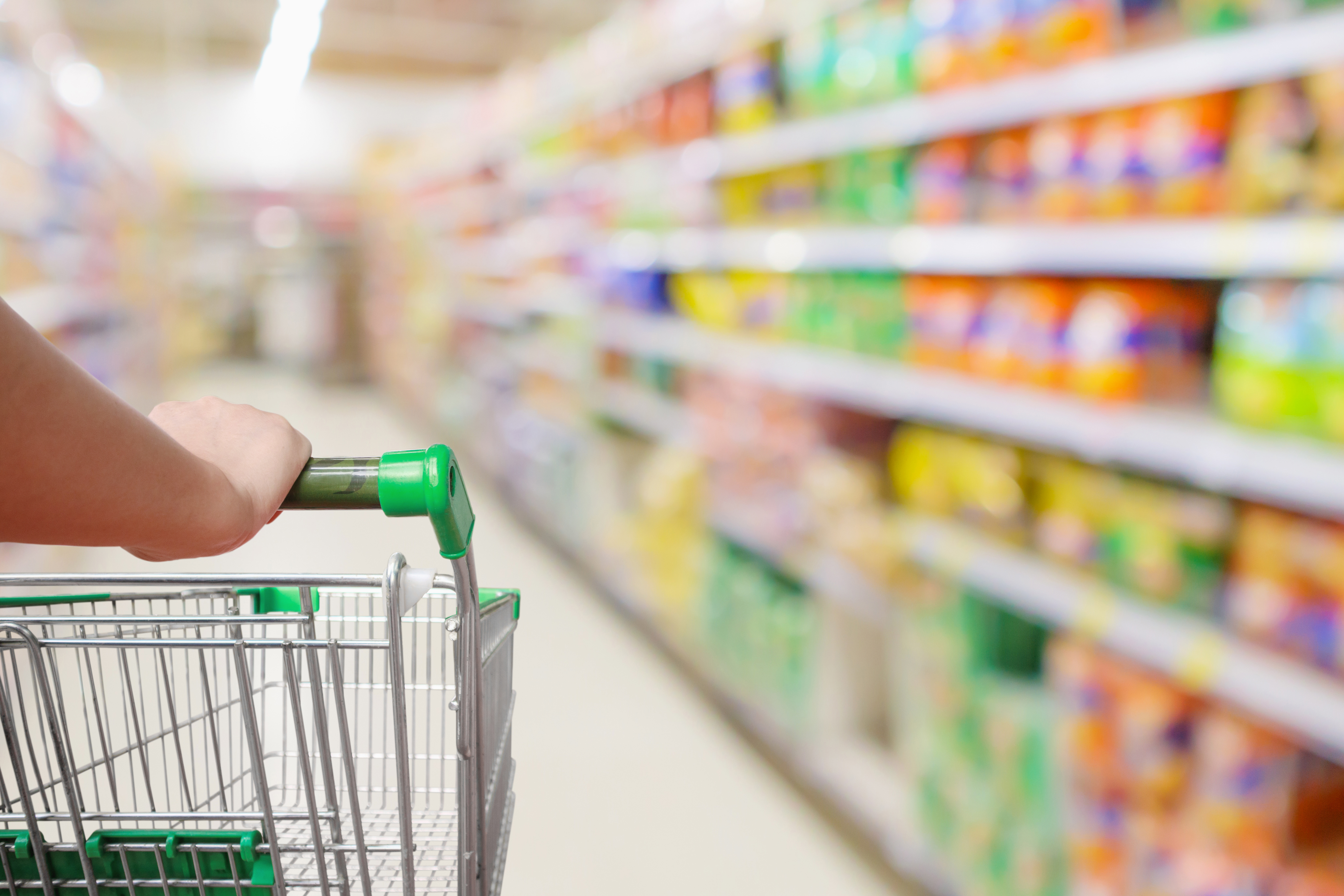 スーパーマーケットの消費者動向からみるCRM施策改善のポイント